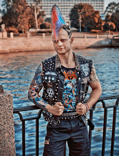 7 Typen, die man auf jeder Feier wiedertrifft: Im Frühling gibt‘s das große Wiedersehen auf Hochzeiten und Geburtstagen