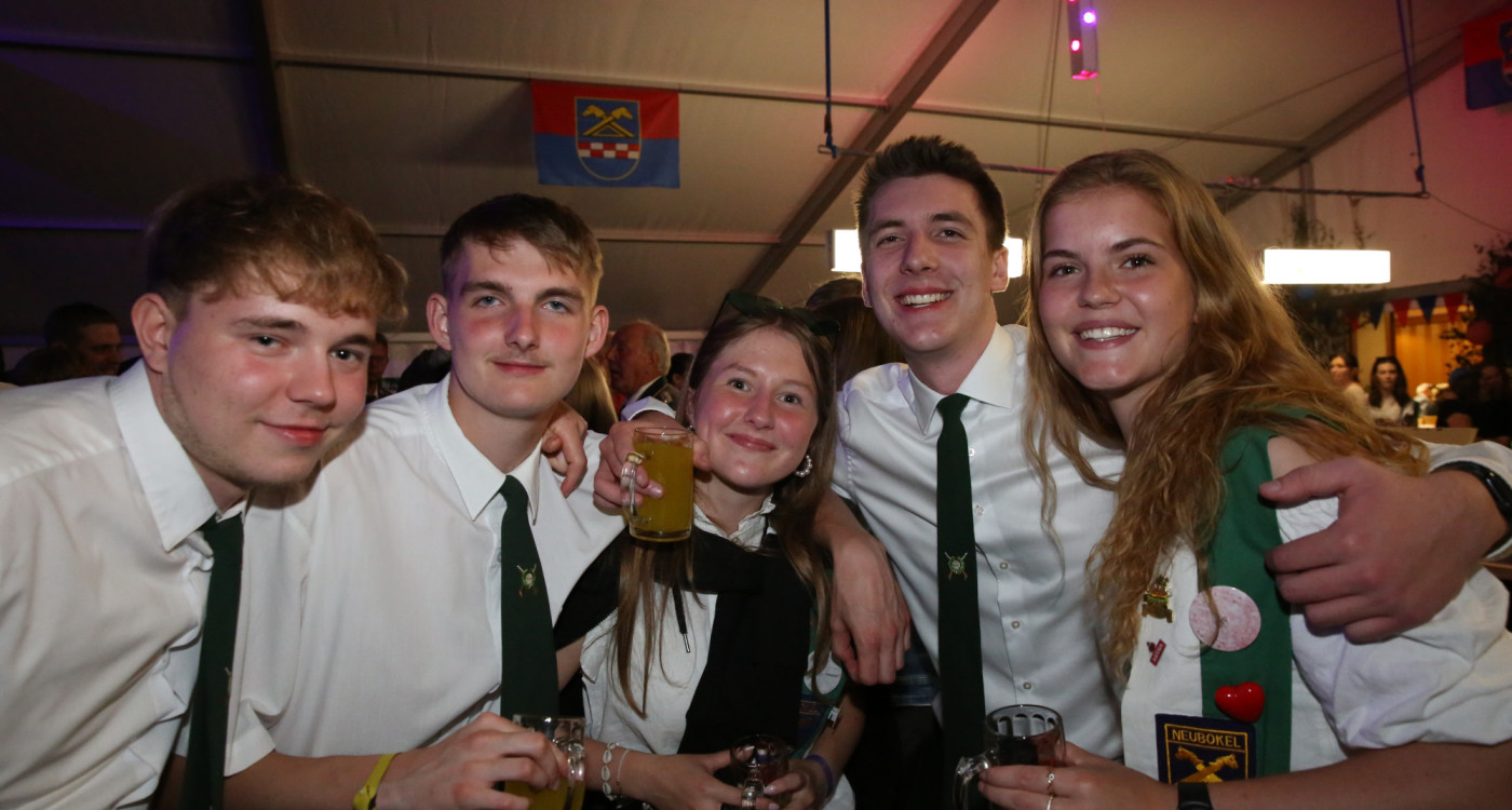 Angekündigt, angesetzt, zum König geschossen: Udo Böse geht in seine letzten Wochen als Neubokels Schützenkönig