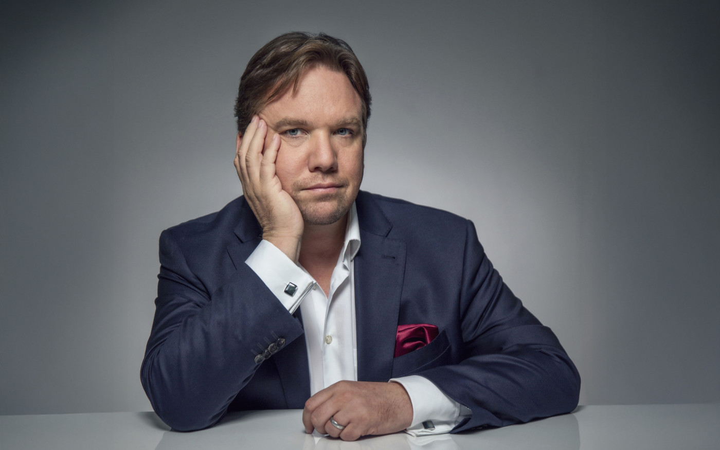 Best of Matthias Brodowy: 35 Jahre fasst der Kabarettist bei den Heißen Kartoffeln in Hankensbüttel zusammen