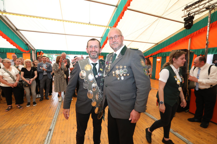 Da geht einem das Herz auf: Hier haben wir für Euch die schönsten Fotos vom Schützenfest Gamsen