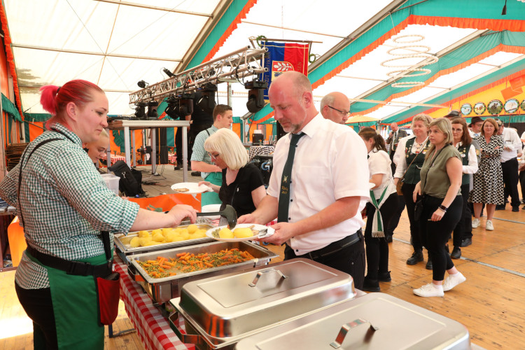 Da geht einem das Herz auf: Hier haben wir für Euch die schönsten Fotos vom Schützenfest Gamsen