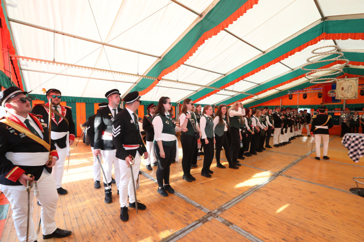 Da geht einem das Herz auf: Hier haben wir für Euch die schönsten Fotos vom Schützenfest Gamsen