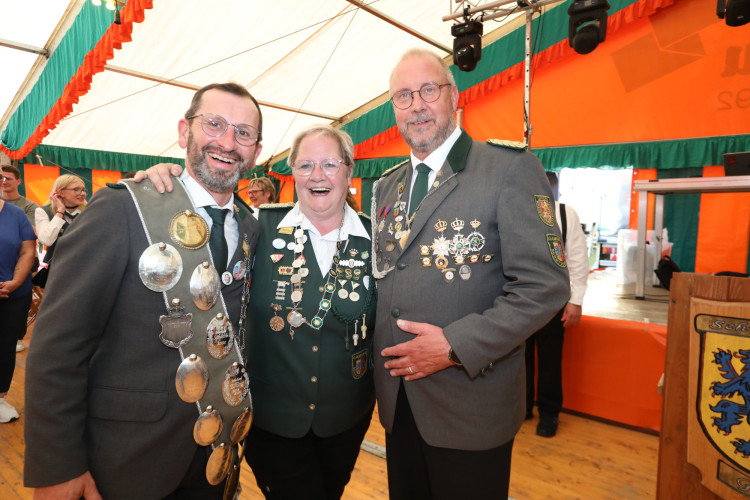 Da geht einem das Herz auf: Hier haben wir für Euch die schönsten Fotos vom Schützenfest Gamsen