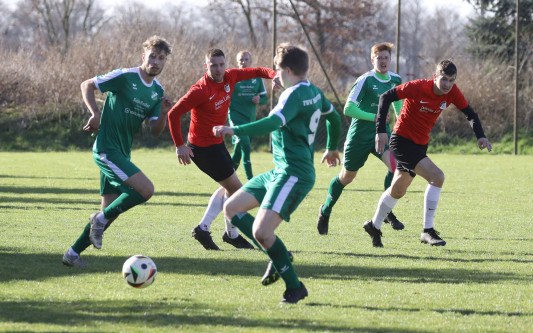 Das Aufstiegsrennen könnte zum Herzschlagfinale werden: Zur Hälfte der Kreisligasaison haben noch einige Teams Chancen auf den Titel