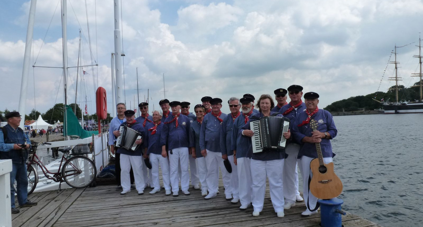 Doppelt singt besser: Der Gifhorner Shanty Chor probt fürs Altstadtfest auch Rockklassiker ein