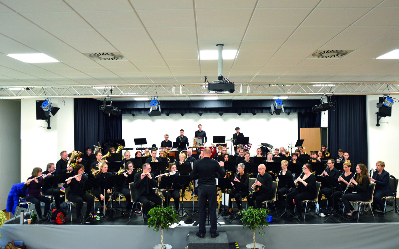 Eintritt frei bei Symphonic Flames: Orchester der Kreisfeuerwehr Gifhorn spielt am Samstag im Meiner Gymnasium