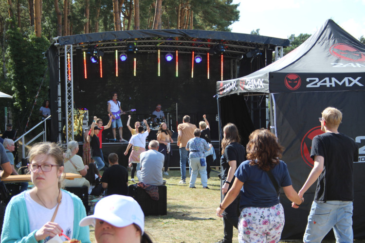 Festival der Lebensfreude: KURTs Bildergalerie zeigt die schönsten Momente der Lebenshilfe-Party