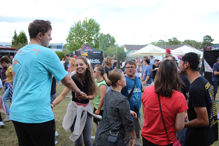 Festival der Lebensfreude: KURTs Bildergalerie zeigt die schönsten Momente der Lebenshilfe-Party