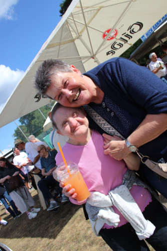 Festival der Lebensfreude: KURTs Bildergalerie zeigt die schönsten Momente der Lebenshilfe-Party