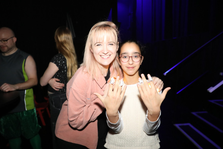 Für das Licht in der Nacht: Gifhorner Musical bringt Emmie Wegner aus Wahrenholz und Matilda Camehl aus Dannenbüttel in die Hauptrolle – Jetzt mit großer KURT-Bildergalerie