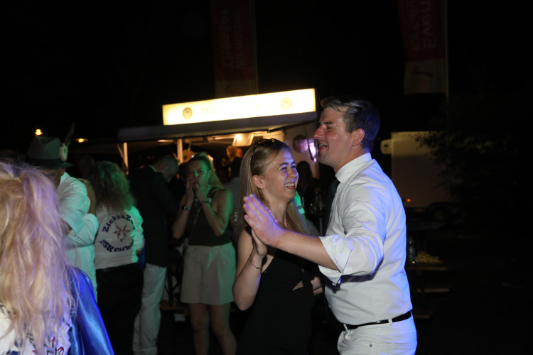 Gifhorner Schützenfest-Sonntag: Hier haben wir für Euch die schönsten Motive vom Abschluss