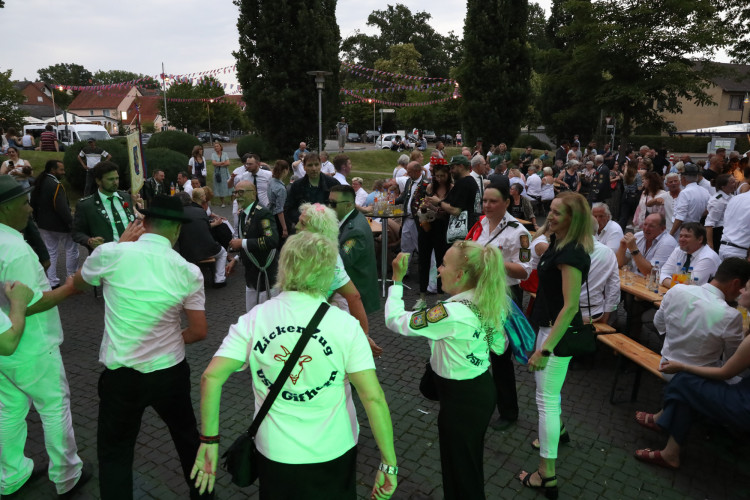 Gifhorner Schützenfest-Sonntag: Hier haben wir für Euch die schönsten Motive vom Abschluss