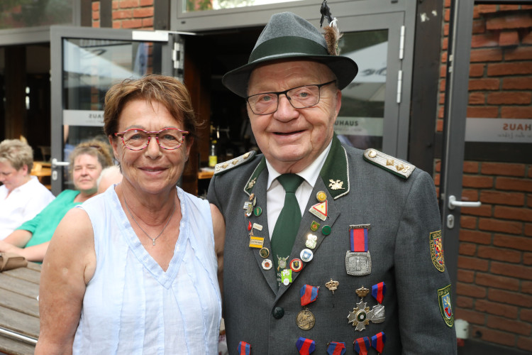 Gifhorner Schützenfest-Sonntag: Hier haben wir für Euch die schönsten Motive vom Abschluss