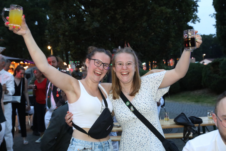 Gifhorner Schützenfest-Sonntag: Hier haben wir für Euch die schönsten Motive vom Abschluss