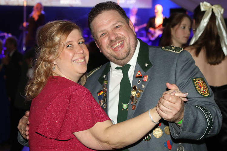 Große KURT-Bildergalerie: Hier leben die schönsten Momente vom Frühlingsball des Bürgerschützenkorps Gifhorn noch einmal auf