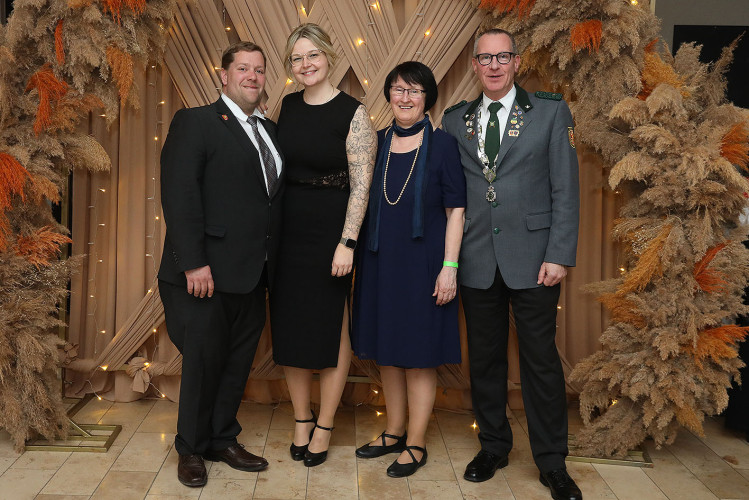 Große KURT-Bildergalerie: Hier leben die schönsten Momente vom Frühlingsball des Bürgerschützenkorps Gifhorn noch einmal auf