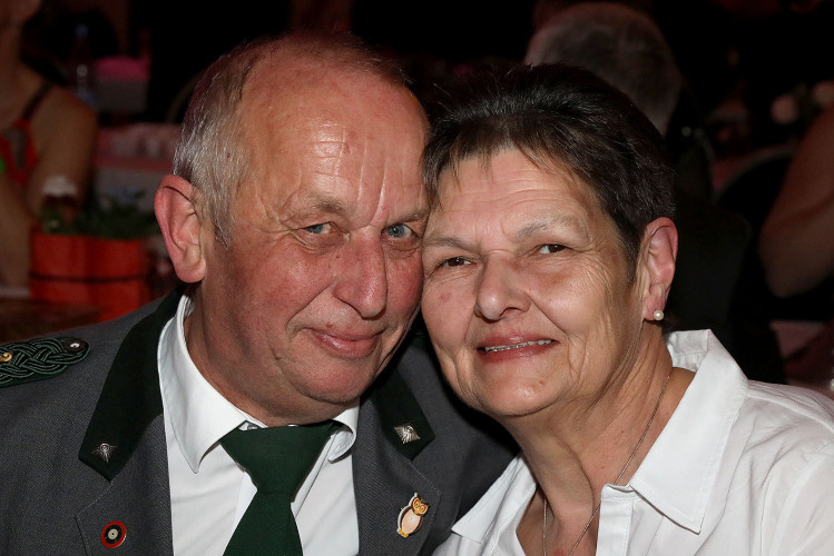 Große KURT-Bildergalerie: Hier leben die schönsten Momente vom Frühlingsball des Bürgerschützenkorps Gifhorn noch einmal auf