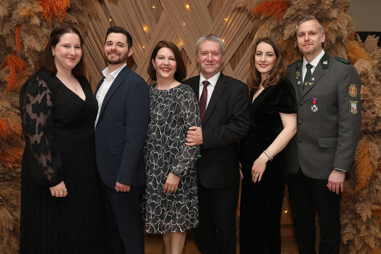 Große KURT-Bildergalerie: Hier leben die schönsten Momente vom Frühlingsball des Bürgerschützenkorps Gifhorn noch einmal auf