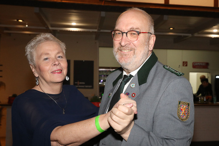 Große KURT-Bildergalerie: Hier leben die schönsten Momente vom Frühlingsball des Bürgerschützenkorps Gifhorn noch einmal auf