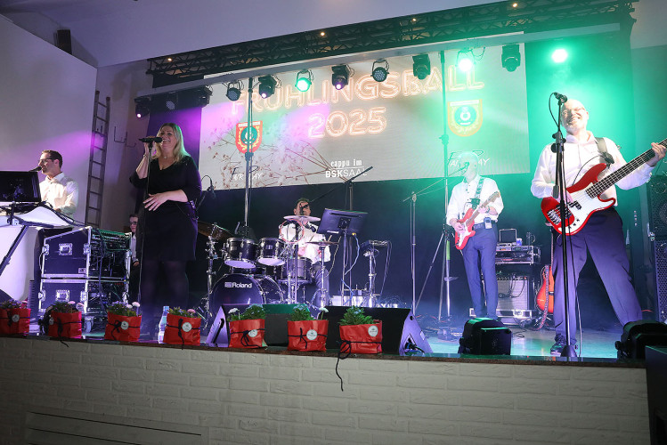 Große KURT-Bildergalerie: Hier leben die schönsten Momente vom Frühlingsball des Bürgerschützenkorps Gifhorn noch einmal auf