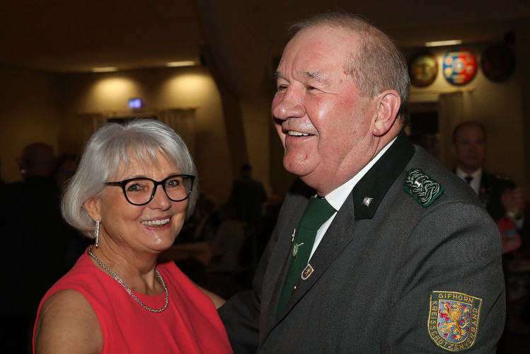 Große KURT-Bildergalerie: Hier leben die schönsten Momente vom Frühlingsball des Bürgerschützenkorps Gifhorn noch einmal auf