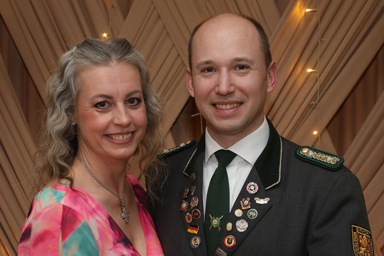 Große KURT-Bildergalerie: Hier leben die schönsten Momente vom Frühlingsball des Bürgerschützenkorps Gifhorn noch einmal auf