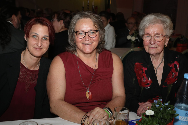 Große KURT-Bildergalerie: Hier leben die schönsten Momente vom Frühlingsball des Bürgerschützenkorps Gifhorn noch einmal auf