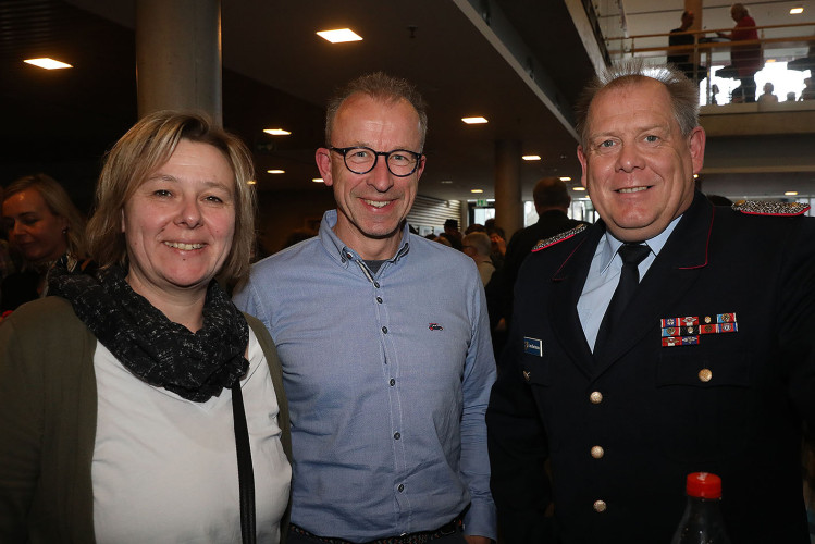 Große KURT-Fotogalerie: So emotional und glamourös war das Frühjahrskonzert der Lebenshilfe Gifhorn und des Kreisfeuerwehrorchesters