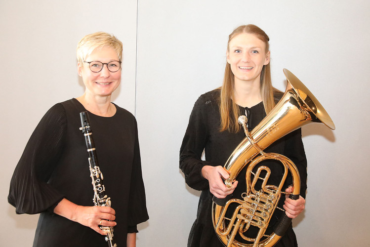 Große KURT-Fotogalerie: So emotional und glamourös war das Frühjahrskonzert der Lebenshilfe Gifhorn und des Kreisfeuerwehrorchesters