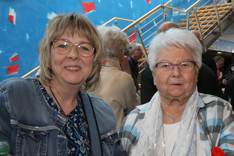 Große KURT-Fotogalerie: So emotional und glamourös war das Frühjahrskonzert der Lebenshilfe Gifhorn und des Kreisfeuerwehrorchesters