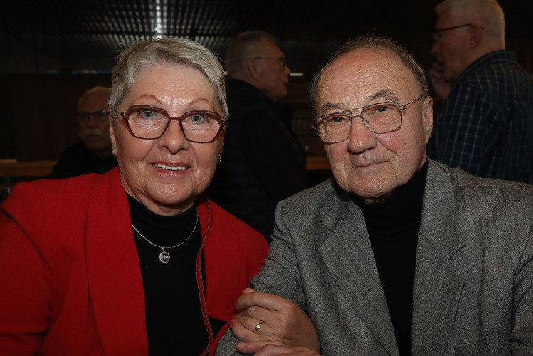 Große KURT-Fotogalerie: So emotional und glamourös war das Frühjahrskonzert der Lebenshilfe Gifhorn und des Kreisfeuerwehrorchesters