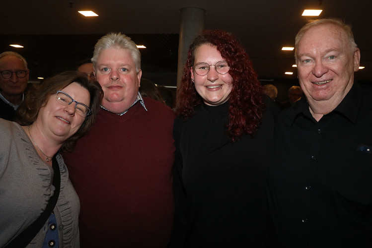 Große KURT-Fotogalerie: So emotional und glamourös war das Frühjahrskonzert der Lebenshilfe Gifhorn und des Kreisfeuerwehrorchesters