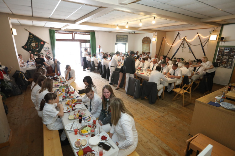 Große KURT-Fotogalerie zum Gifhorner Schützenfest: Der Tag, an dem Wilfried Albrecht und Sandra Kopatzki triumphierten