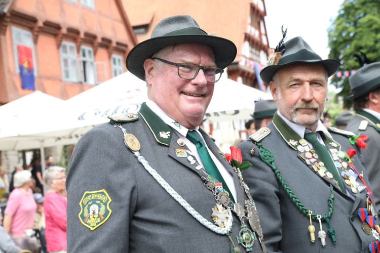 Große KURT-Fotogalerie zum Gifhorner Schützenfest: Der Tag, an dem Wilfried Albrecht und Sandra Kopatzki triumphierten