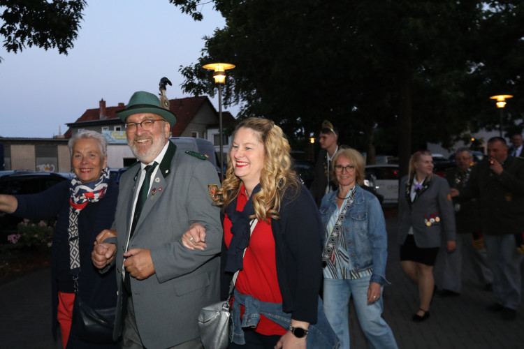 Große KURT-Fotogalerie zum Gifhorner Schützenfest: Der Tag, an dem Wilfried Albrecht und Sandra Kopatzki triumphierten