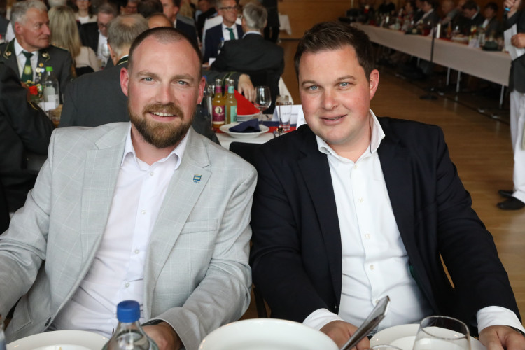 Große KURT-Fotogalerie zum Gifhorner Schützenfest: Der Tag, an dem Wilfried Albrecht und Sandra Kopatzki triumphierten