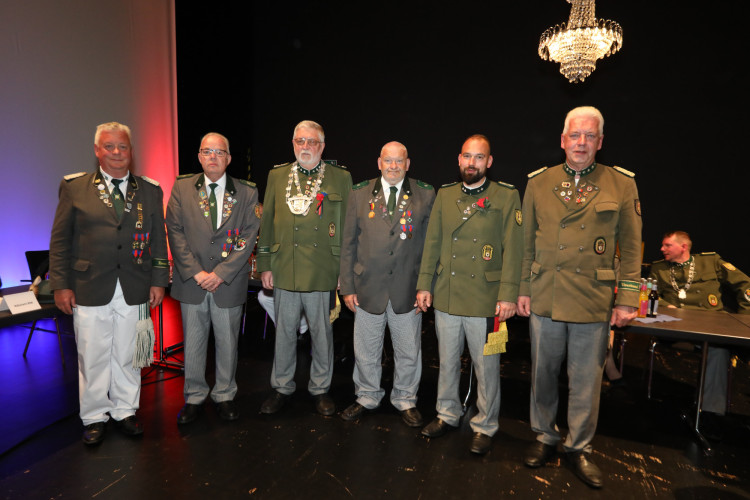 Große KURT-Fotogalerie zum Gifhorner Schützenfest: Der Tag, an dem Wilfried Albrecht und Sandra Kopatzki triumphierten
