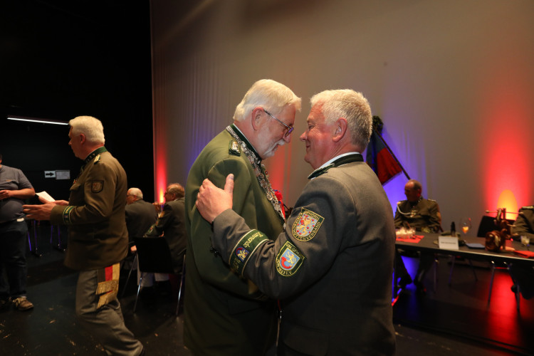 Große KURT-Fotogalerie zum Gifhorner Schützenfest: Der Tag, an dem Wilfried Albrecht und Sandra Kopatzki triumphierten