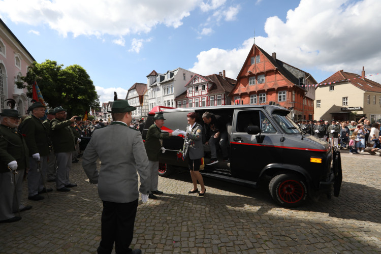 Große KURT-Fotogalerie zum Gifhorner Schützenfest: Der Tag, an dem Wilfried Albrecht und Sandra Kopatzki triumphierten