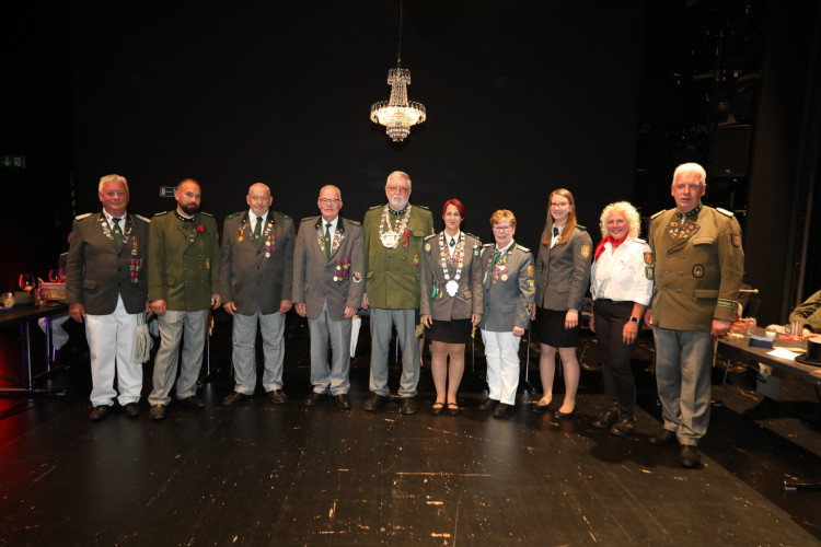 Große KURT-Fotogalerie zum Gifhorner Schützenfest: Der Tag, an dem Wilfried Albrecht und Sandra Kopatzki triumphierten