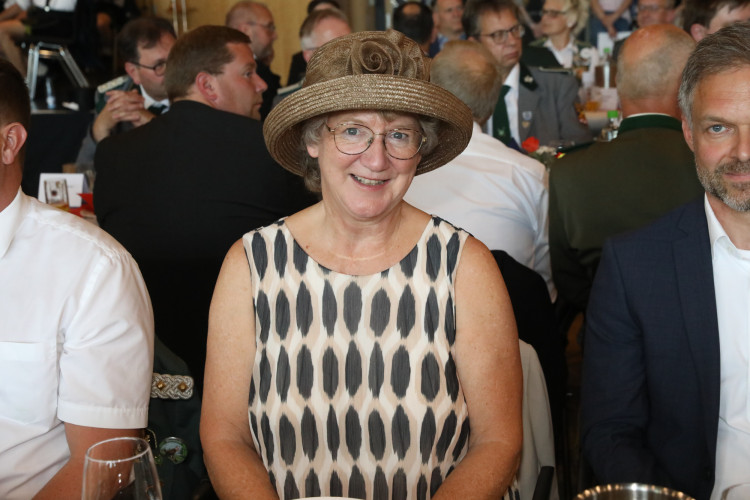 Große KURT-Fotogalerie zum Gifhorner Schützenfest: Der Tag, an dem Wilfried Albrecht und Sandra Kopatzki triumphierten