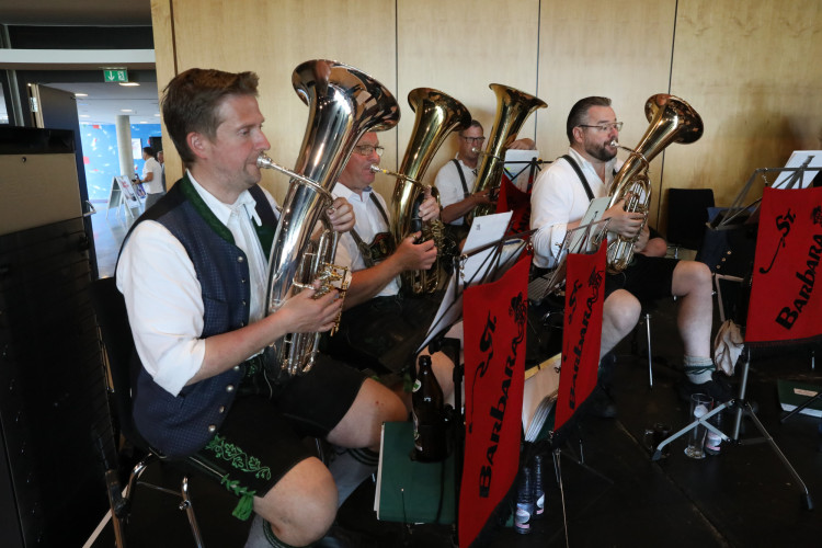 Große KURT-Fotogalerie zum Gifhorner Schützenfest: Der Tag, an dem Wilfried Albrecht und Sandra Kopatzki triumphierten