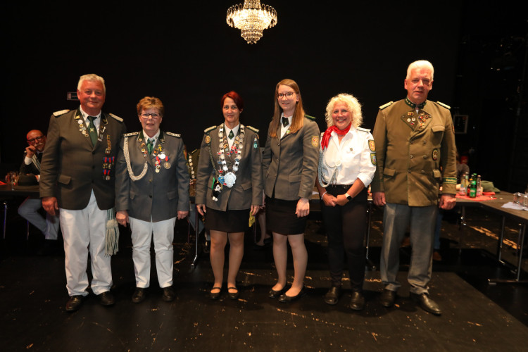Große KURT-Fotogalerie zum Gifhorner Schützenfest: Der Tag, an dem Wilfried Albrecht und Sandra Kopatzki triumphierten