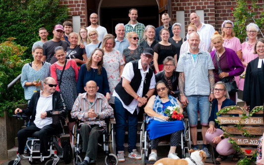 Hochzeit in der Kästorfer Diakonie: Nettchen Bergmann und Andi Rehfeld geben sich das Ja-Wort