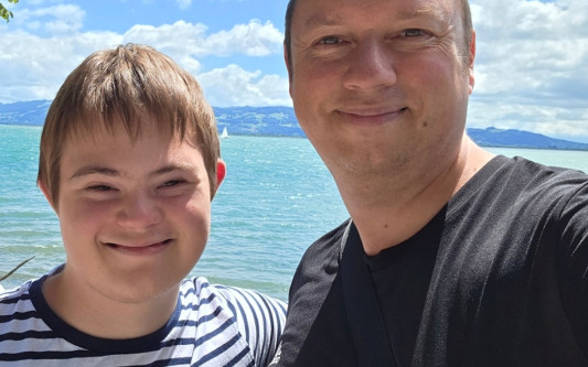 Jede andere Schule hat ihn abgelehnt: Michael Schmidt macht sich für seinen Toni und die Schule der Zukunft stark