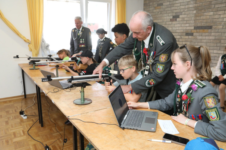 Kinderschützenfest und vieles mehr: KURT zeigt Euch die Bildergalerie zum Gifhoner Schützenfest-Samstag