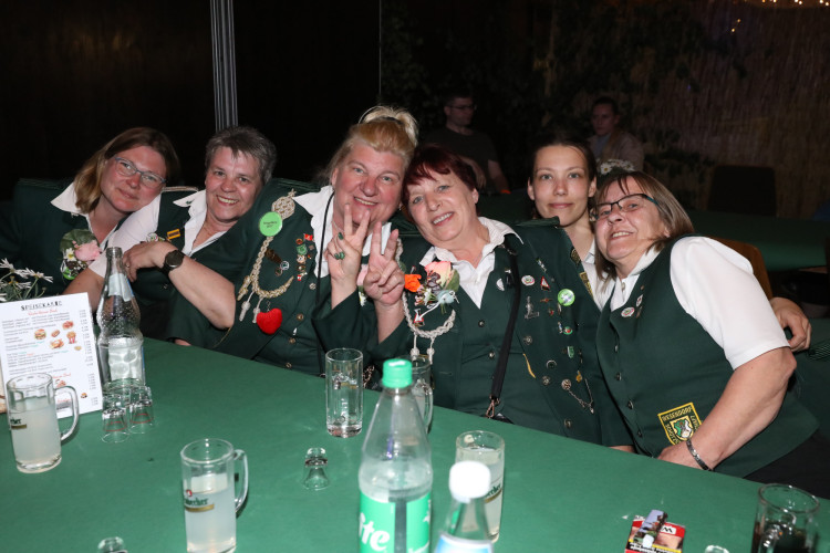 König Michael Große hat keine Sekunde je bereut: Die Schützengesellschaft Wesendorf lädt ab 29. Mai zum tagelangen Tanz