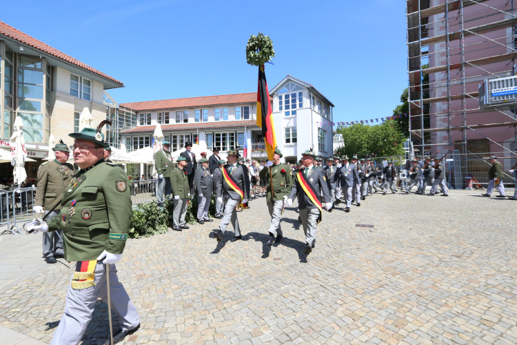 KURT-Fotogalerie: Schön, schöner, Schützenfest-Freitag in Gifhorn