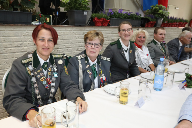 KURT-Fotogalerie: Schön, schöner, Schützenfest-Freitag in Gifhorn