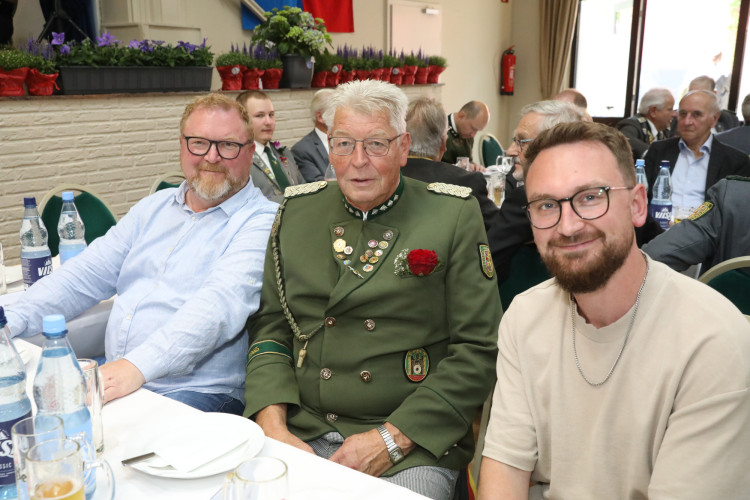 KURT-Fotogalerie: Schön, schöner, Schützenfest-Freitag in Gifhorn